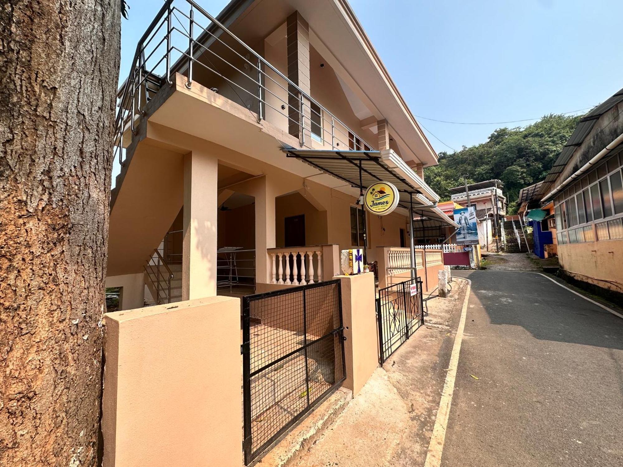 James Guesthouse Bogmalo Exterior photo