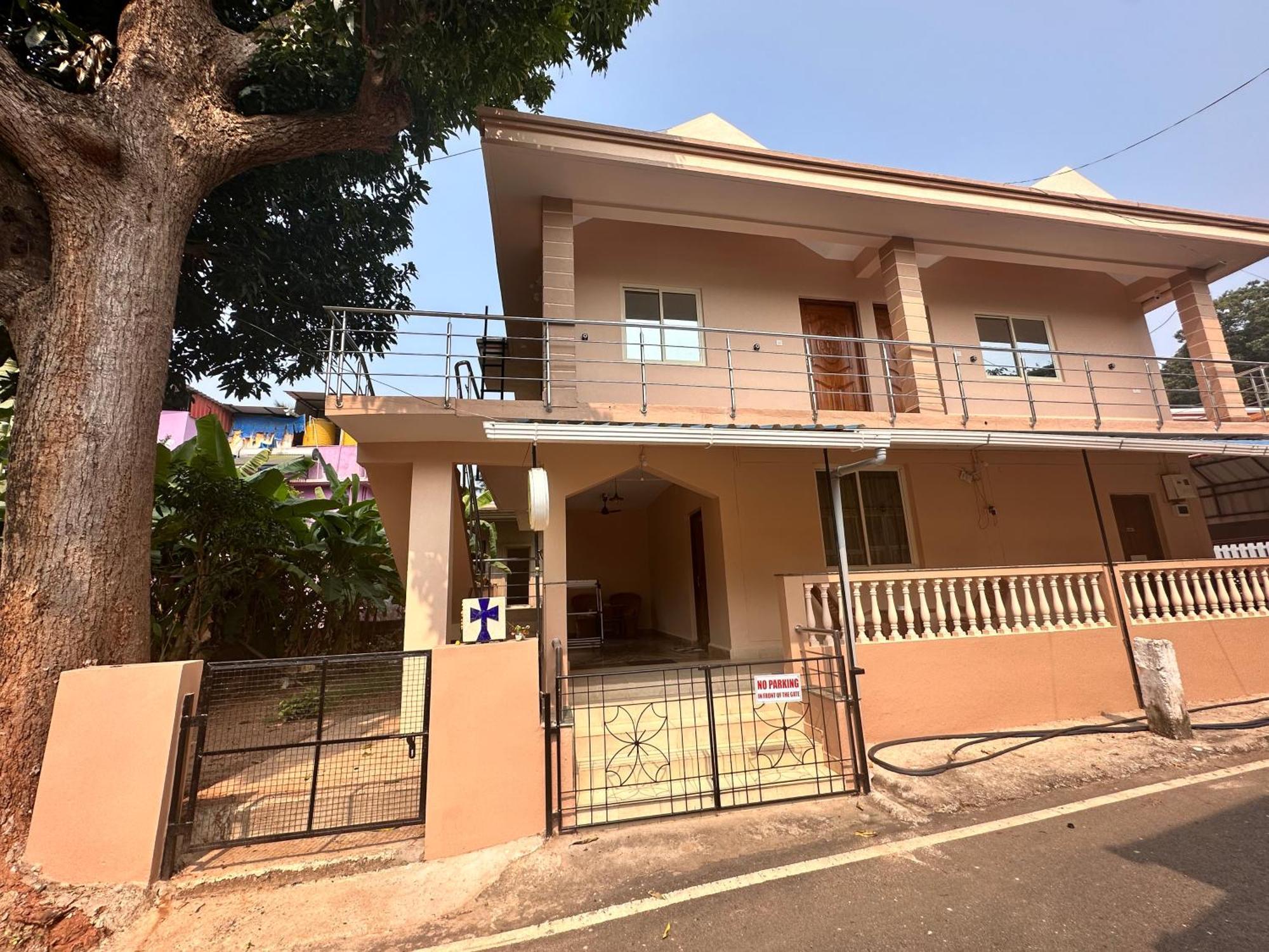 James Guesthouse Bogmalo Exterior photo
